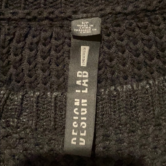 BNWT Design Lab Holey Sweater - Picture 3 of 7